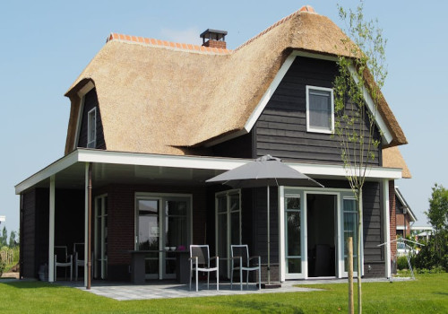 Wat kost het om een rieten dak te laten vervangen in 2024?
