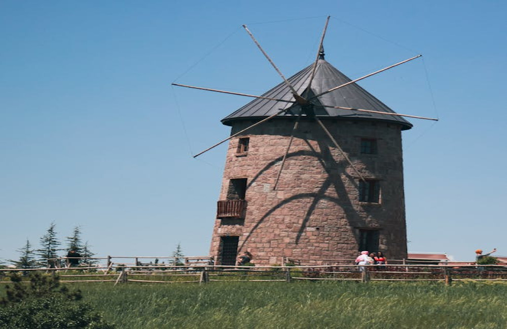 Waar kun je overnachten in een molen in Nederland voor een bijzonder weekendje weg