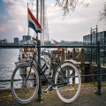 Wat zijn de mooiste fietsroutes voor een lang weekend door Nederland