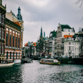 Familieuitje in Amsterdam? Overnacht in een hotel!